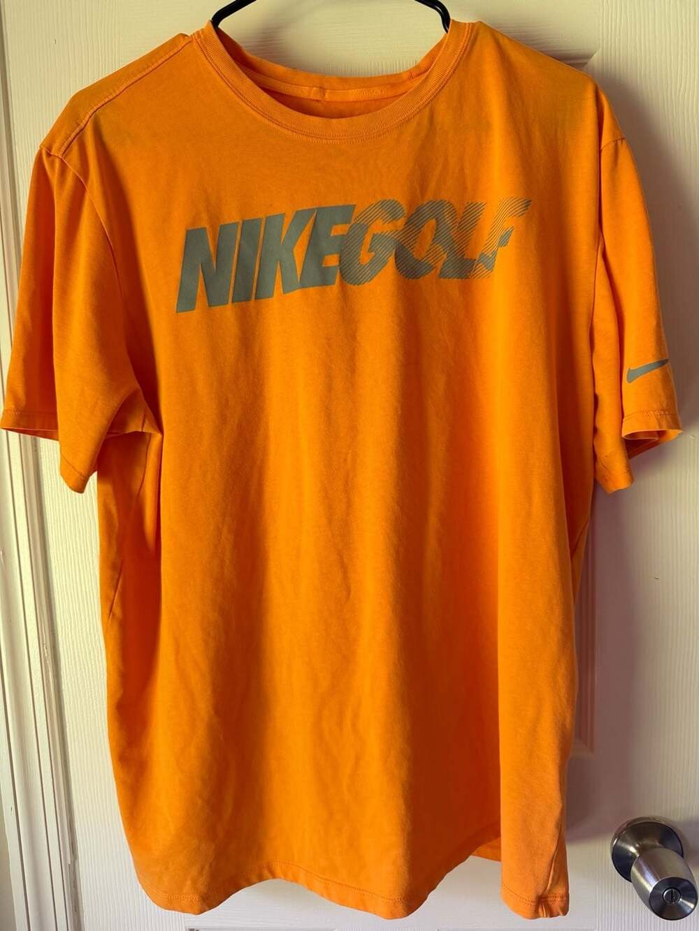 Nike Golf Dri-Fit T-Shirt XL Orange Modern Fit Graphic Tee